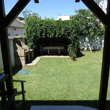 Mia Casa Ferienhaus Novi Sad